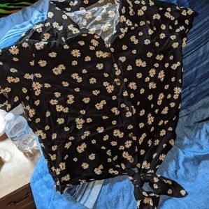 Flower button up tshirt